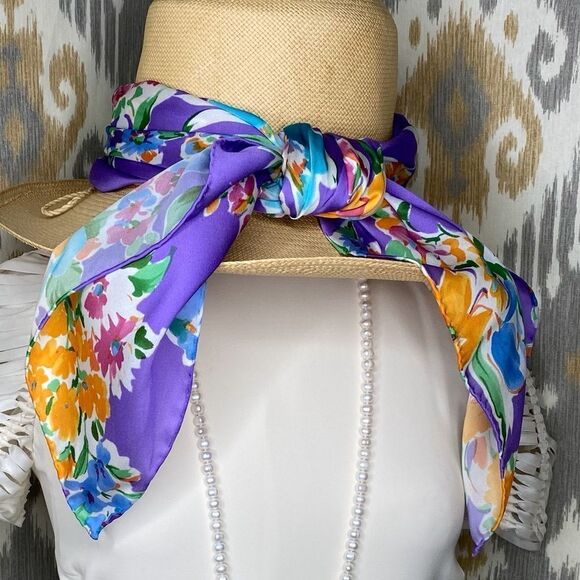 Ralph Lauren Resort 2009 Collection Purple Watercolor Floral Square Silk Scarf - Picture 5 of 16